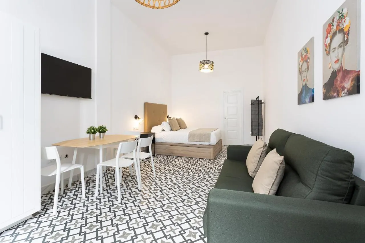 Apartament Holidays2Malaga Picasuss Loft New Built Close Huelin Beach And Promenade