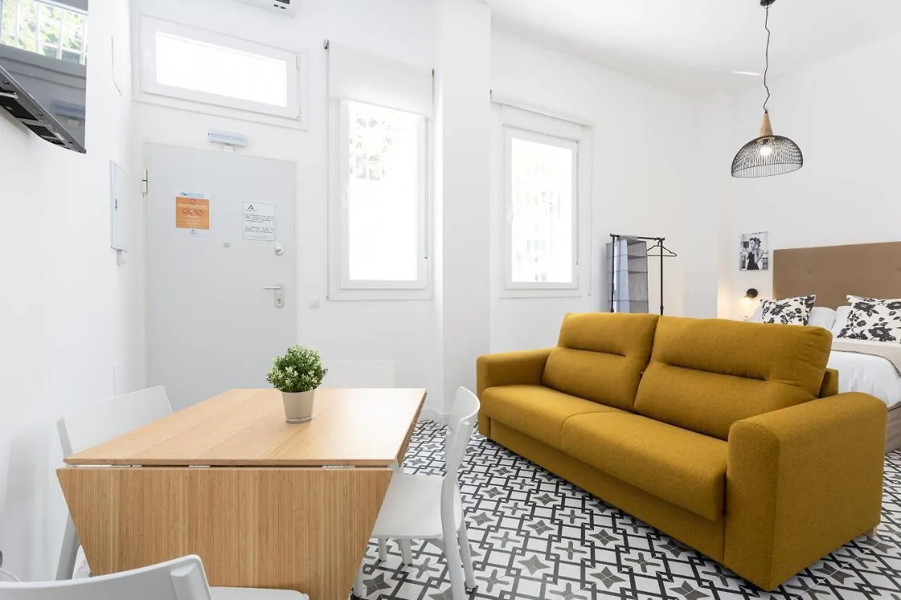 Holidays2Malaga Picasuss Loft New Built Close Huelin Beach And Promenade 0*, Μάλαγα